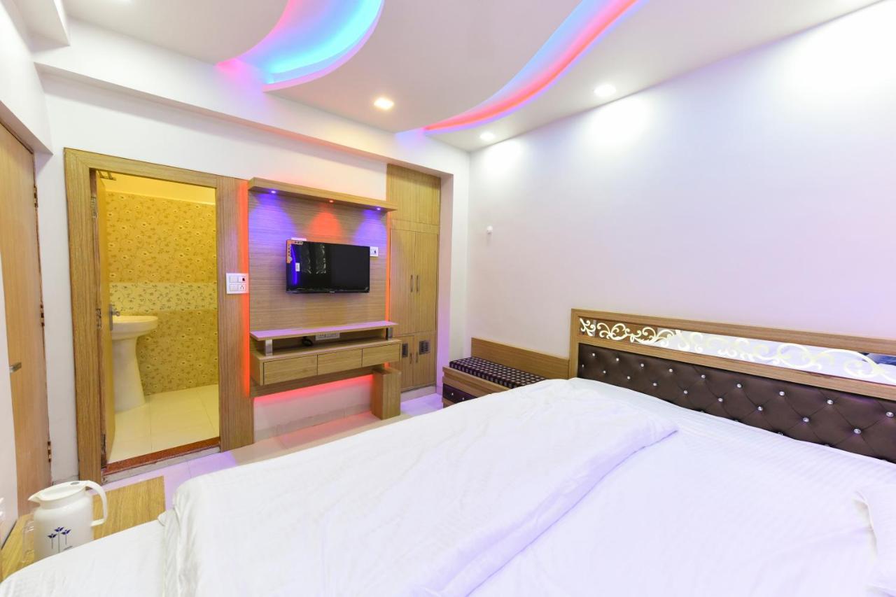 Hn Palace Homestay Agra  Bagian luar foto